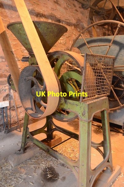 Photo 6"x4" Hestercombe Mill - belt driven machinery Gotton c2012