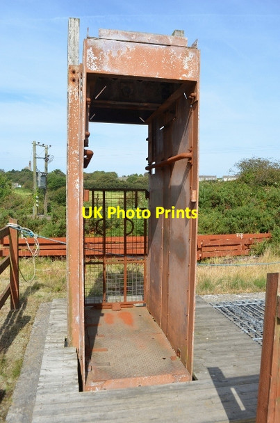 Photo 6"x4" King Edward Mine Camborne c2012