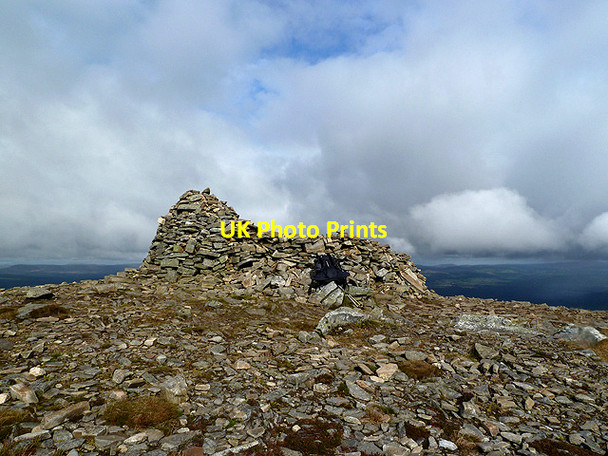 Photo 6"x4" The summit cairn of Meall a' Bhuachaille Meall a' Bhuachaille c2012