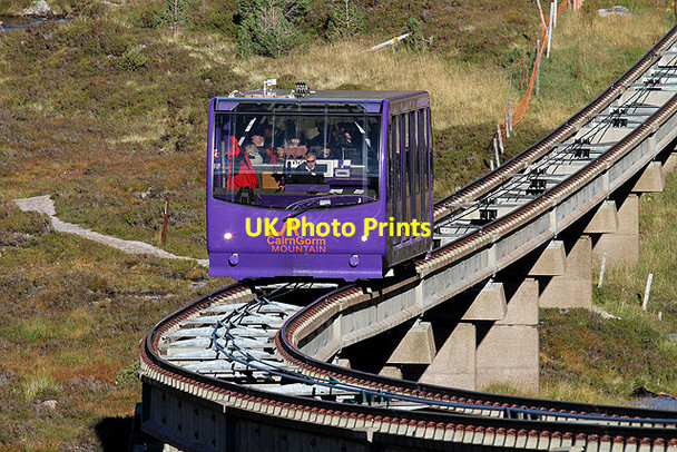 Photo 6"x4" The Cairngorm Funicular Railway White Lady Shieling c2012