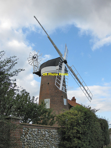 Photo 6"x4" Weybourne Windmill Weybourne\/TG1142 c2012