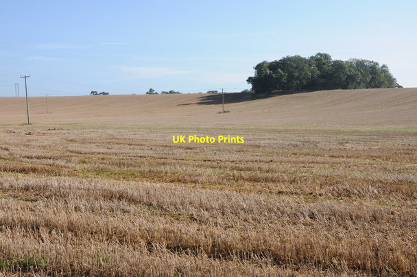 Photo 6"x4" The Brakes and a stubble field Hill Croome c2012