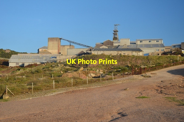 Photo 6"x4" Geevor Tin Mine Lower Boscaswell c2012