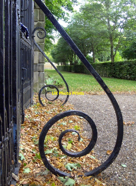 Photo 6"x4" Wrought-ironwork at Ham House (2) Richmond\/TQ1874 c2012