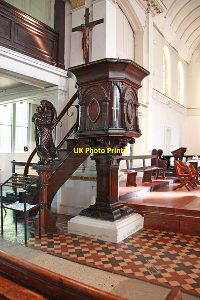 Photo 6"x4" St John at Bethnal Green, Bethnal Green Road - Pulpit Bethnal Green c2012 P1