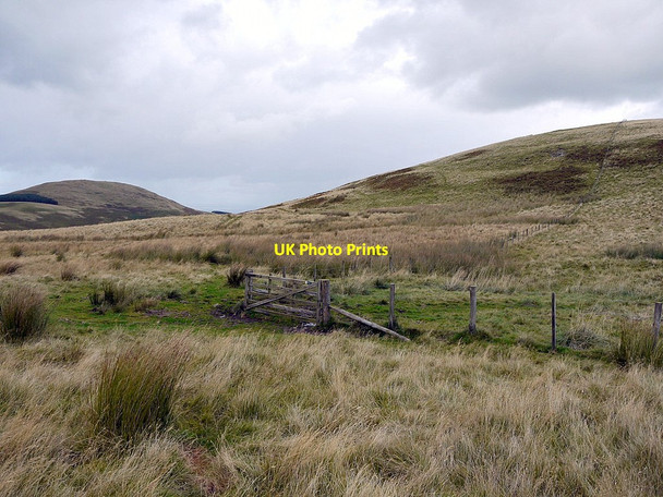 Photo 6"x4" Gate at Wideopen Head below Madam Law Madam Law c2012