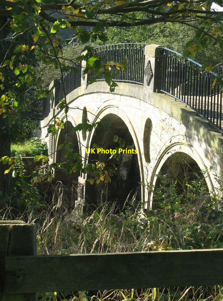 Photo 6"x4" Bridge in the sun Haigh\/SE2912 c2012