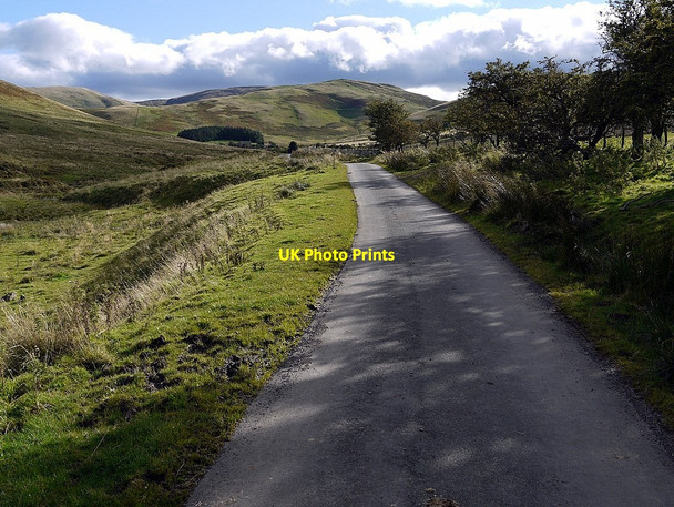 Photo 6"x4" Road & Pennine Way towards Burnhead Kirk Yetholm c2012