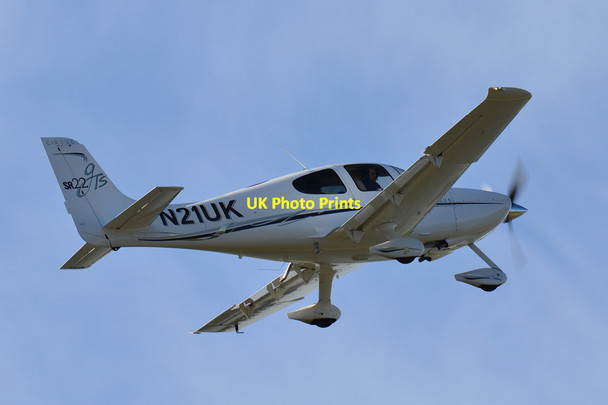 Photo 6"x4" Cirrus N21UK departing from Oban Airport Connel c2012