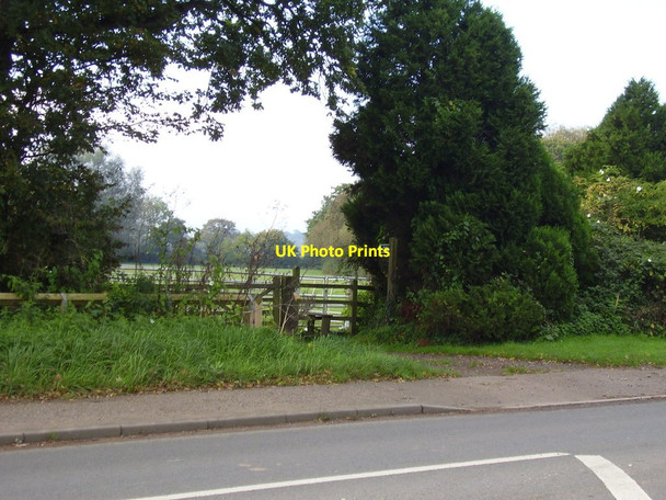 Photo 6"x4" Footpath to Shepherds Farm Clyst St George c2012