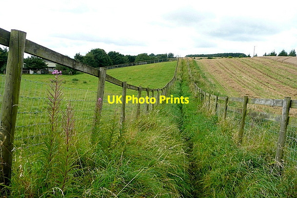 Photo 6"x4" Footpath towards Slade Barn Farm Farmcote\/SP0628 c2012