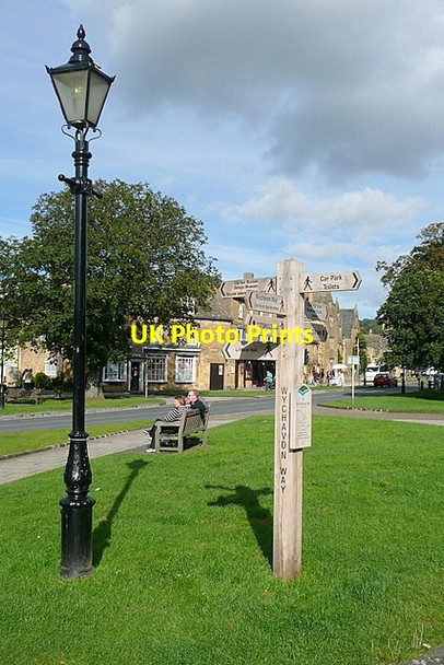 Photo 6"x4" Signpost in Broadway Broadway\/SP0937 c2012