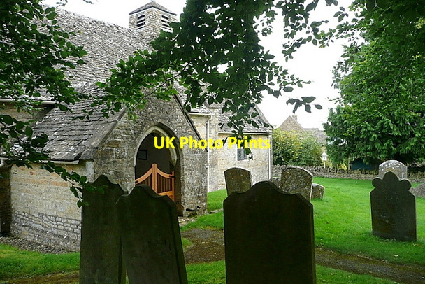 Photo 6"x4" Clapton-on-the-Hill church Clapton-on-the-Hill c2012