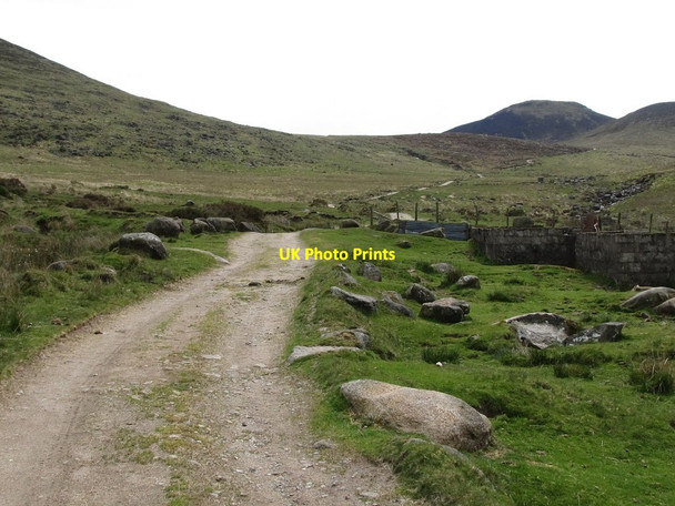 Photo 6"x4" The Rocky Water track approaching sheep dippery Hilltown\/J2128 c2011