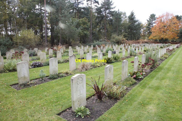 Photo 6"x4" Part of the Royal Hospital Cemetery Pirbright c2012