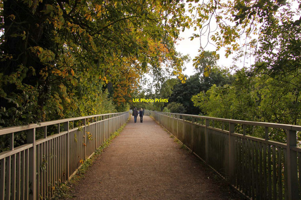 Photo 6"x4" The footbridge at Coate Water Coate\/SU1882 c2012