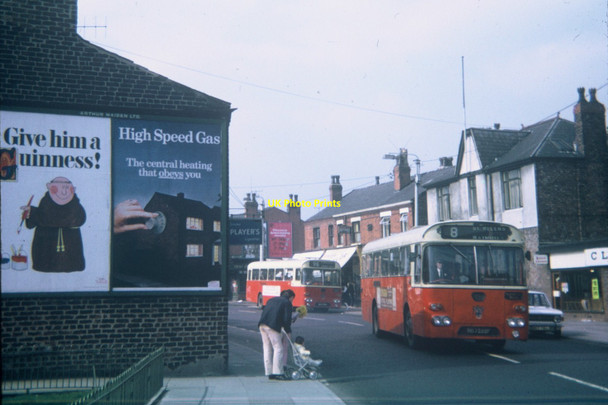 Photo 6"x4" Two Buses in Prescot Prescot c1971