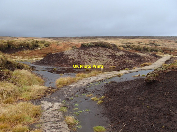 Photo 6"x4" Pennine Way scene Crooked Clough c2012