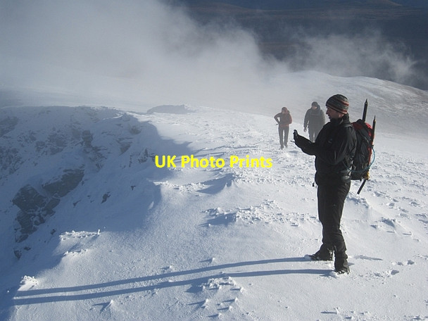 Photo 6"x4" A hillwalker contemplates his spectre Fionn Bheinn c2012