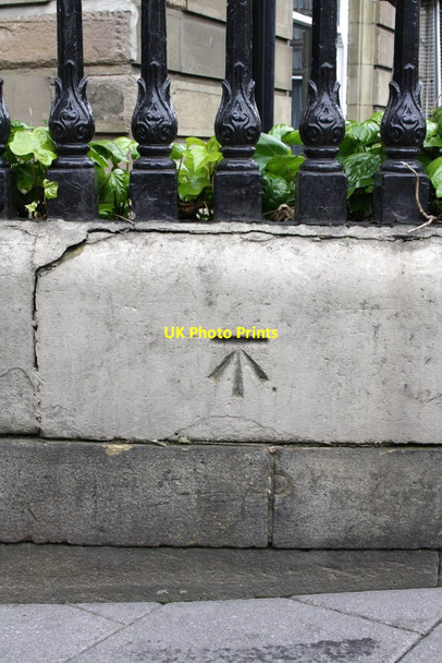 Photo 6"x4" Benchmark on wall outside the Royal Station Hotel Newcastle upon Tyne c2012