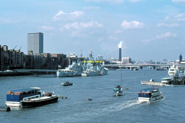 Photo 6"x4" London, River Thames - 1975 London c1975