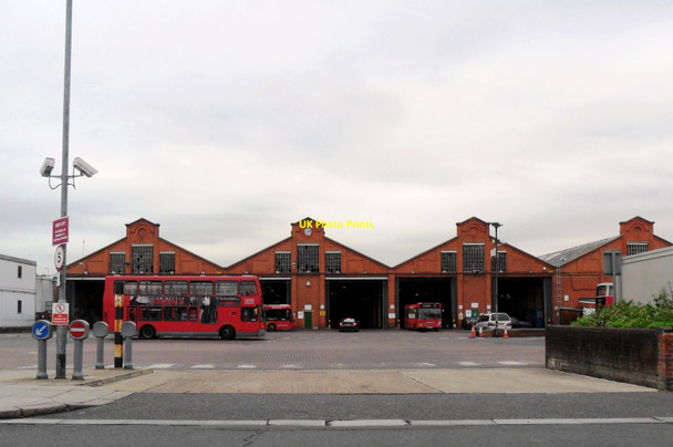 Photo 6"x4" Fulwell bus depot Teddington\/TQ1670 c2012