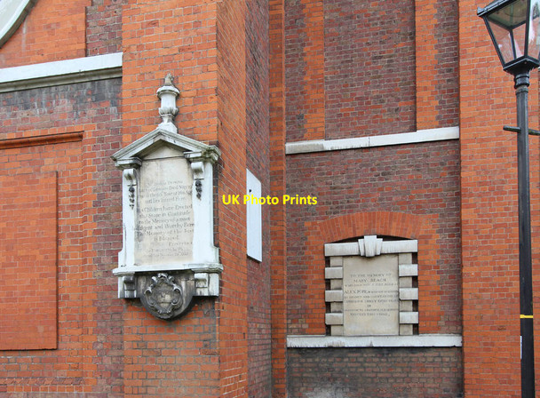 Photo 6"x4" St Mary, Church Street, Twickenham - Wall monuments Twickenham c2012