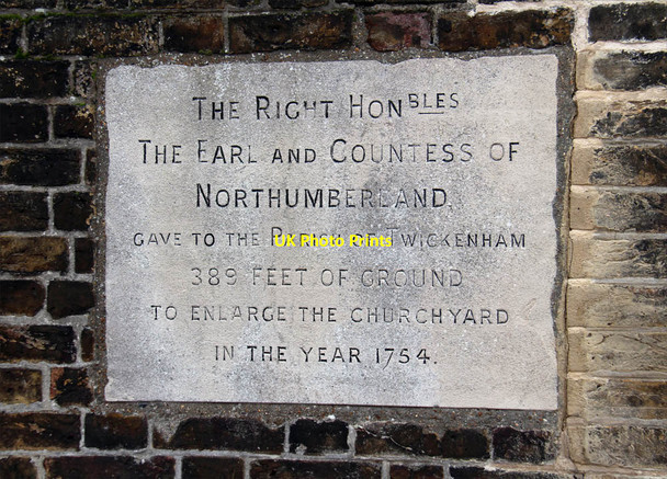 Photo 6"x4" St Mary, Church Street, Twickenham - Memorial on church wall Twickenham c2012