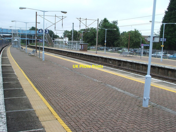 Photo 6"x4" Brookmans Park railway station, Hertfordshire, 2008 Potters Bar c2008