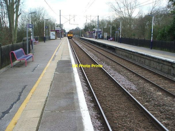 Photo 6"x4" Crews Hill railway station, Greater London Botany Bay\/TQ2999 c2009