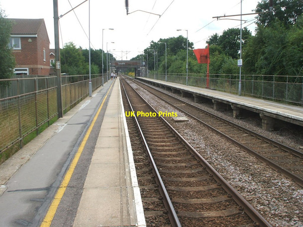 Photo 6"x4" Watton-at-Stone railway station, Hertfordshire Watton at Stone c2009