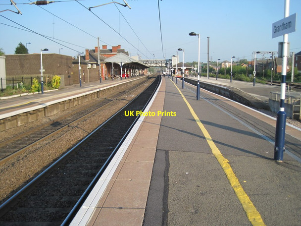 Photo 6"x4" Grantham railway station, Lincolnshire Grantham c2012
