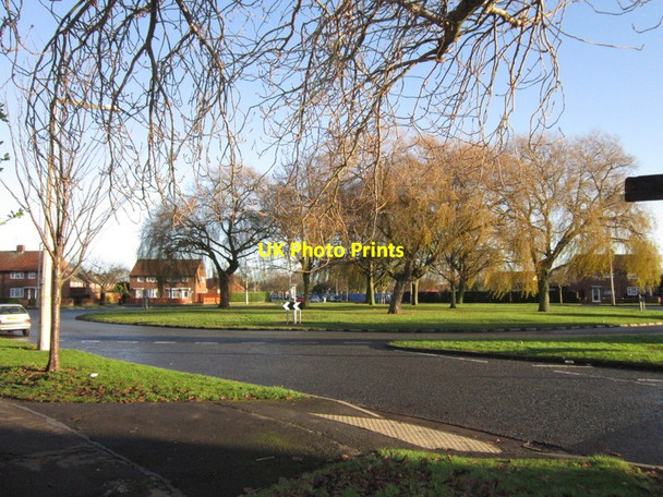 Photo 6"x4" Barham Road Roundabout, Hull Neat Marsh c2012