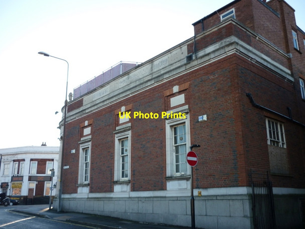 Photo 6"x4" The former bank at Witham Kingston upon Hull c2012
