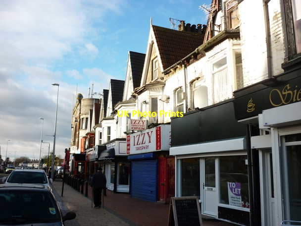 Photo 6"x4" Shops on Anlaby Road, Hull Anlaby Park c2012