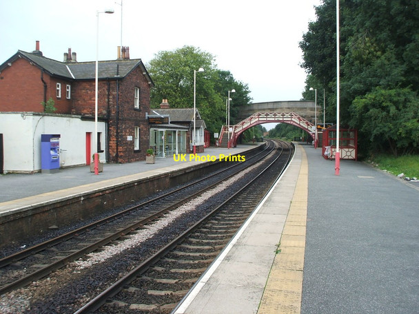 Photo 6"x4" Garforth railway station, Yorkshire, 2008 Garforth c2008