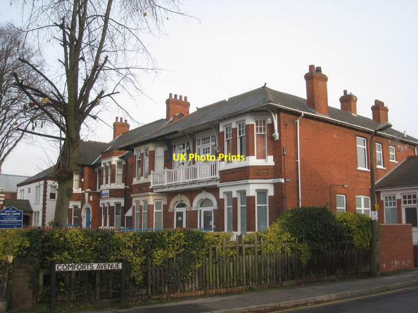 Photo 6"x4" Oswald Road Medical Centre Scunthorpe c2012