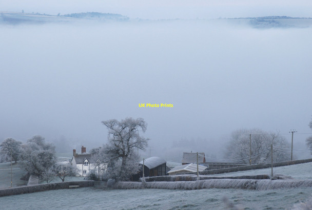 Photo 6"x4" Blue Barn Farm Bentlawnt c2012