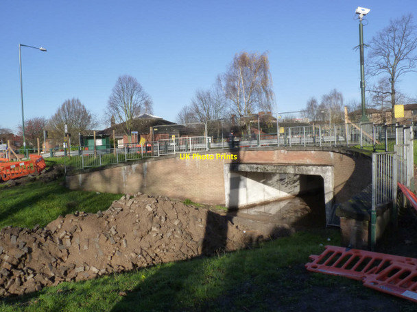 Photo 6"x4" Queens Walk subway bridge  West Bridgford c2012