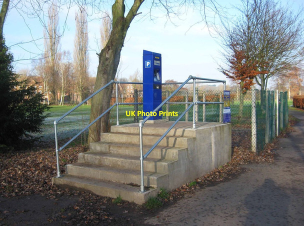 Photo 6"x4" Ticket machine for car park in Severn Park, Bridgnorth Bridgnorth c2012