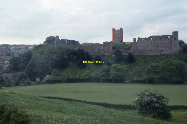 Photo 6"x4" Richmond: the castle from the south Richmond\/NZ1701 c1994