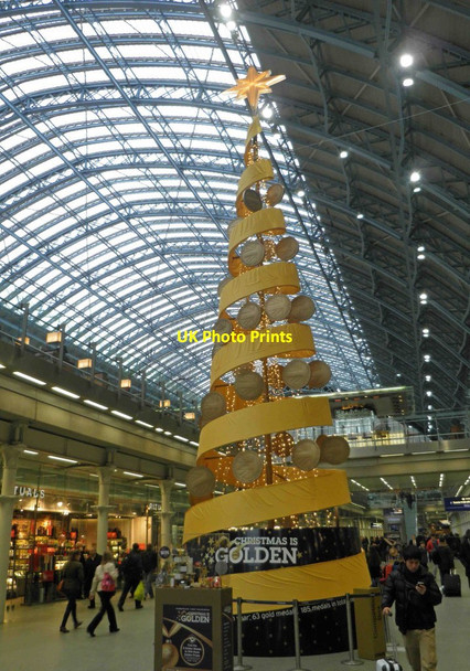 Photo 6"x4" Christmas 2012 is golden at St. Pancras railway station London c2012