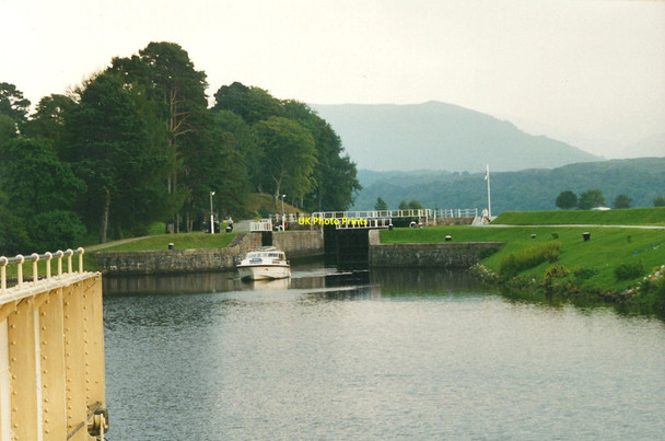 Photo 6"x4" Gairlochy Top Lock Gairlochy\/Ge\u00e0rr Lochaidh c1987