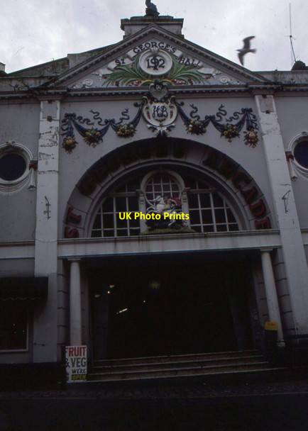 Photo 6"x4" St George's Arcade, Church St, Falmouth Falmouth c1994