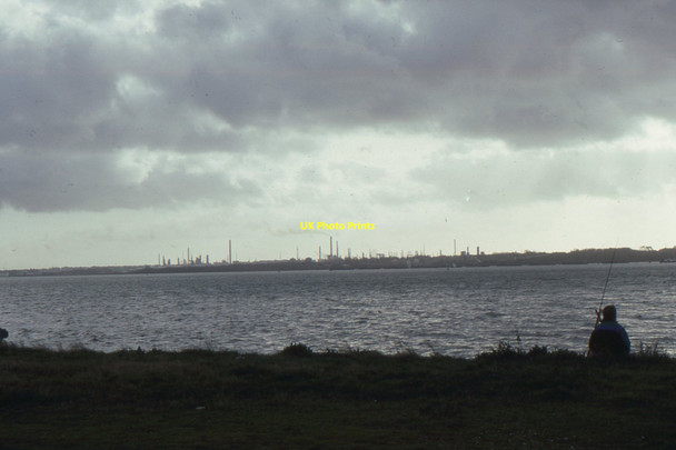 Photo 6"x4" Southampton Water and Fawley refineries, from Weston Shore Weston\/SU4410 c1994