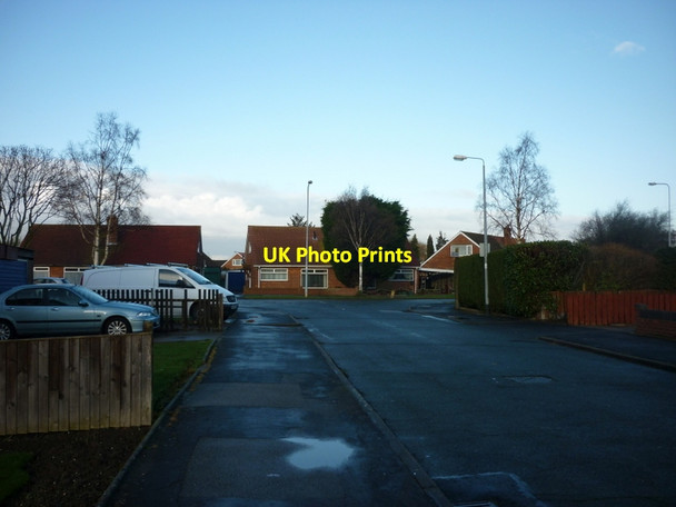Photo 6"x4" Larard Avenue towards Compass Road, Hull Kingswood\/TA0834 c2012