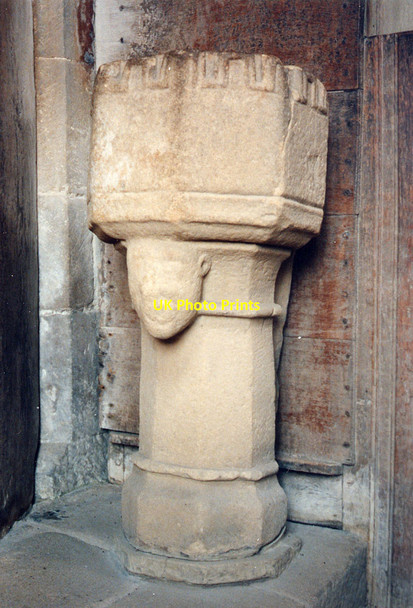 Photo 6"x4" Haddon Hall Chapel - Stoup Bakewell c1991