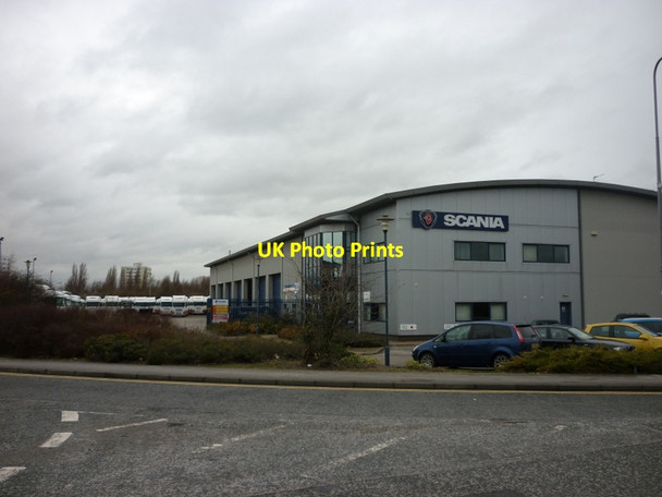 Photo 6"x4" The Scania Truck Centre at Priory Park, Hull Hessle\/TA0326 c2012