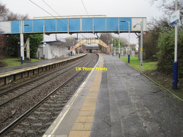 Photo 6"x4" Drumry railway station, West Dunbartonshire Clydebank\/NS4970 c2012