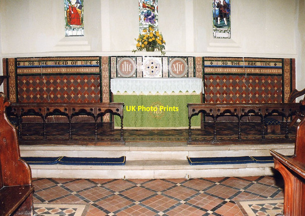 Photo 6"x4" Holy Innocents, Lamarsh - Sanctuary Alphamstone c1999